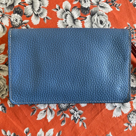 Dooney & Bourke Blue Leather Wristlet